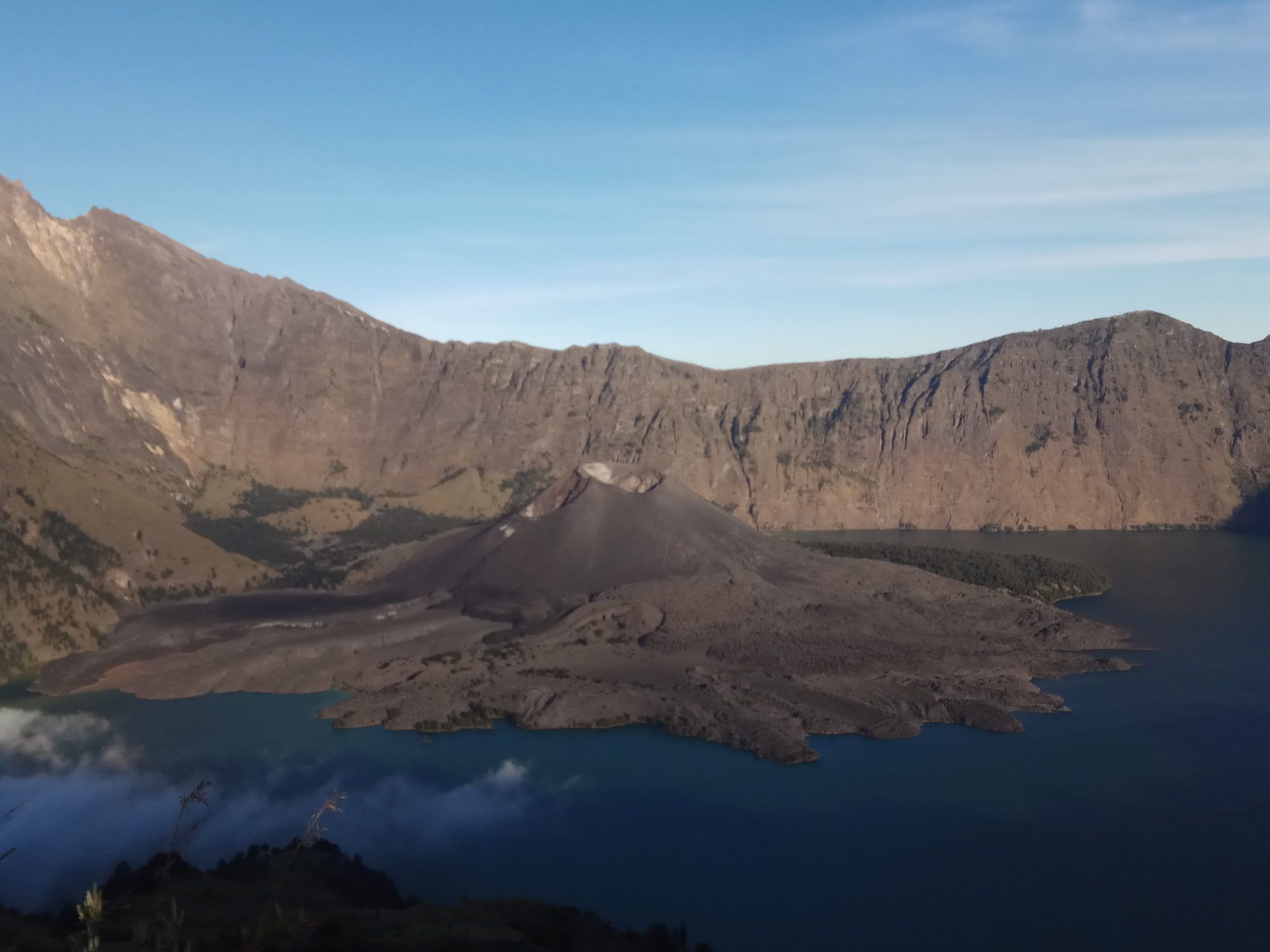 Wandern Vulkan Rinjani  Lagebilder